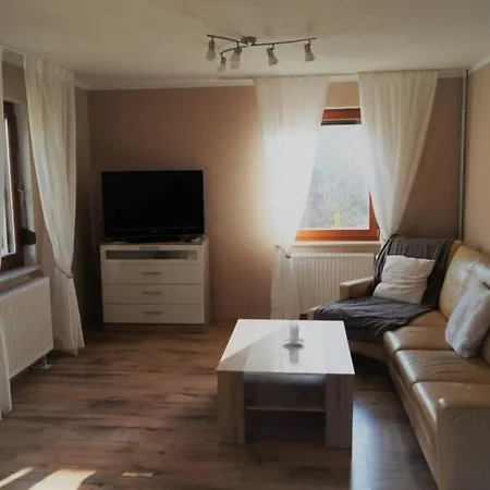 Vakantiehuis Gemutliches Ruhiges Haus Am Waldrand